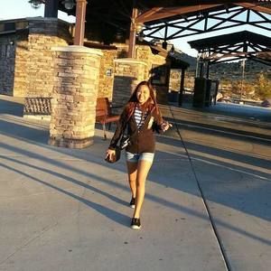 Meet your Posher, Kaye